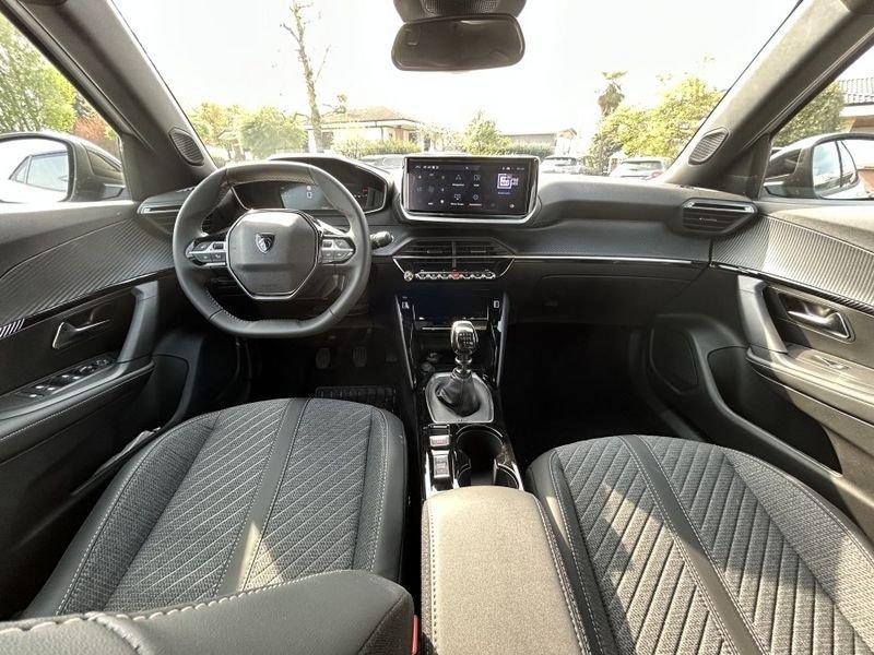 Peugeot 2008 PureTech 100 Allure BIANCO PERLATO / NAVI+CAMERE