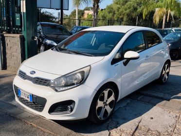 Kia Rio 1.4 CRDi 5p. Cool