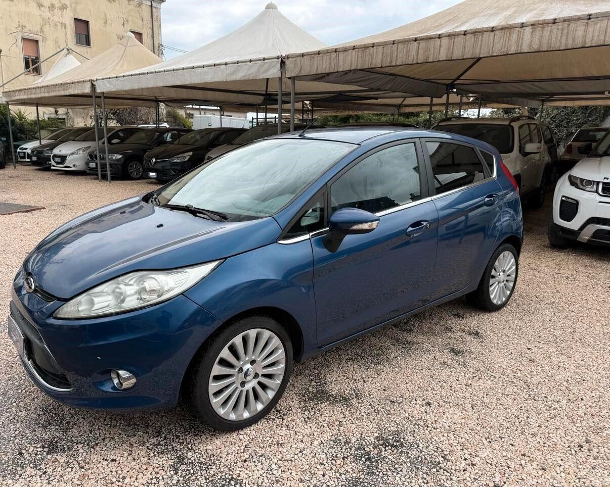 Ford Fiesta 1.6 TDCi 90CV 5 porte Titanium