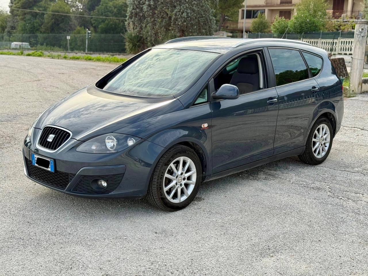 Seat Altea XL 1.6 benzina uniproprietà neopatentati