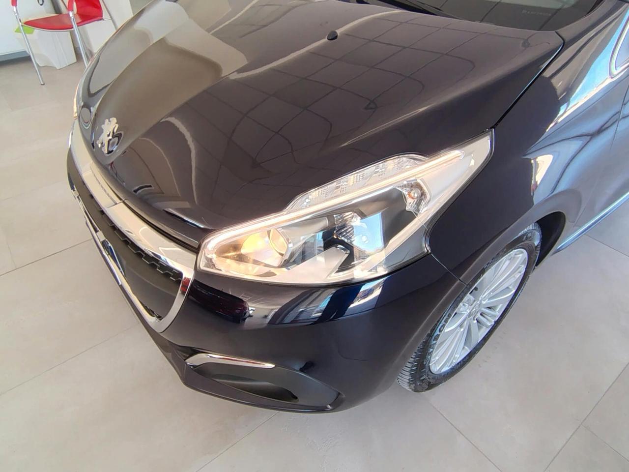 Peugeot 208 BlueHDi 100 S&S 5 porte Allure
