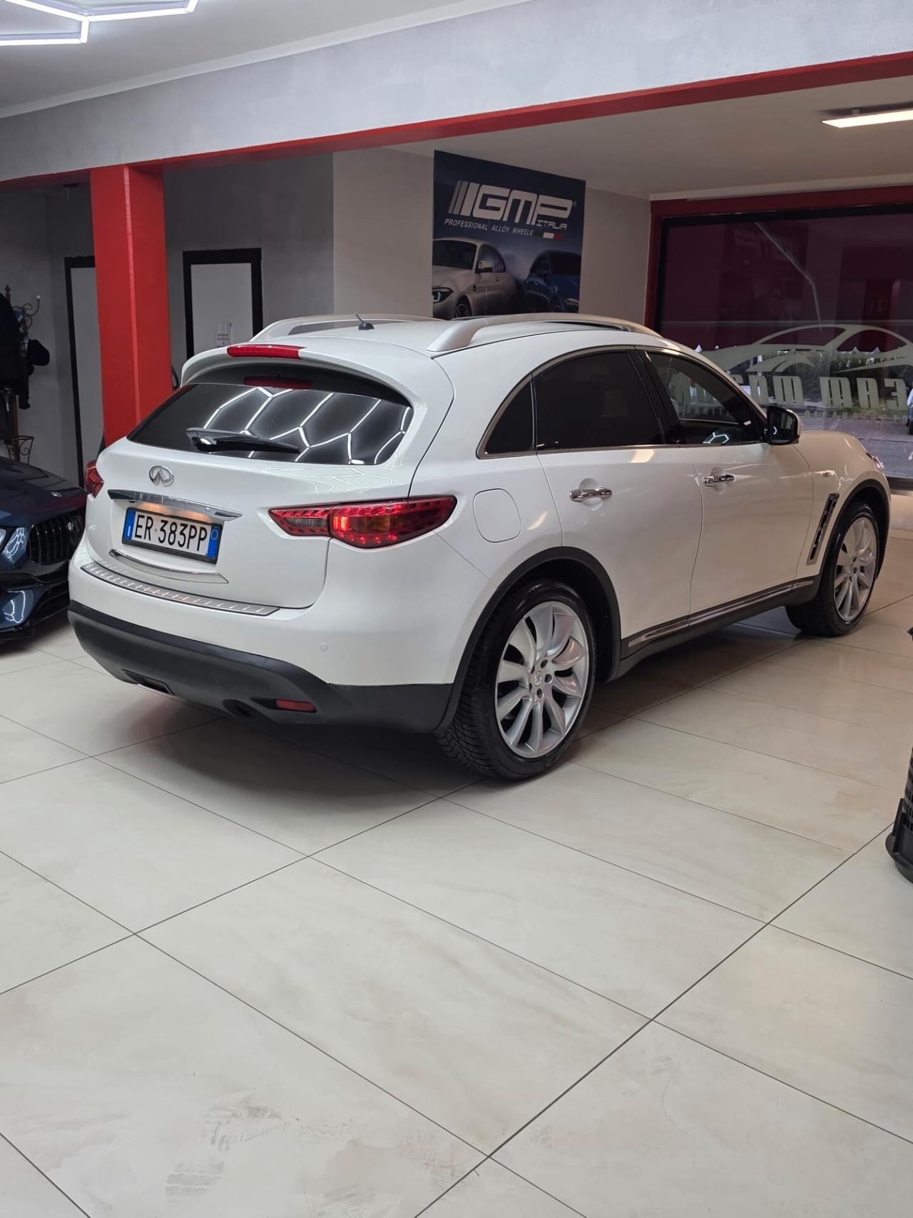 Infiniti FX FX30d S Premium