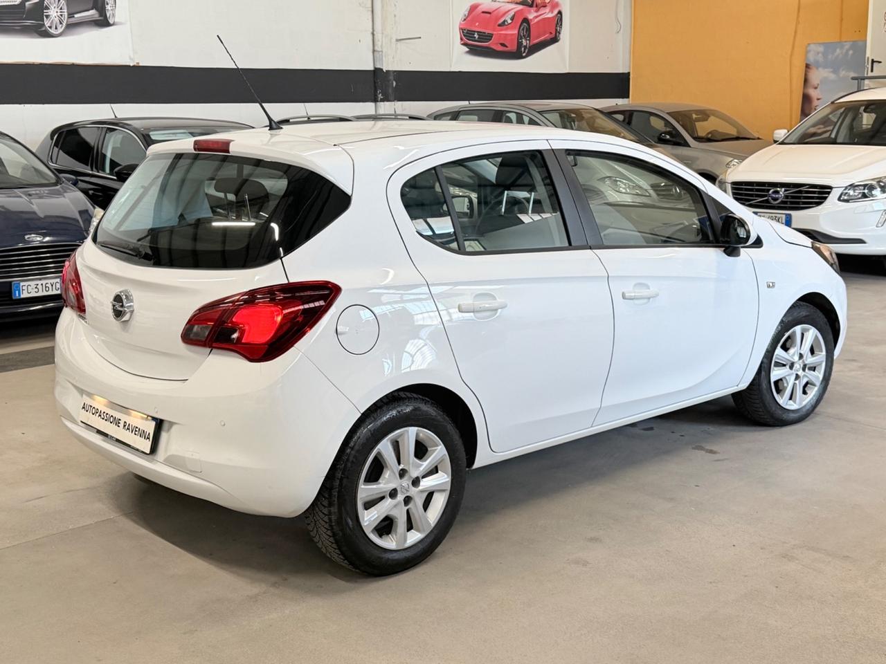 Opel Corsa 1.4 90CV GPL Tech 5 porte Cosmo