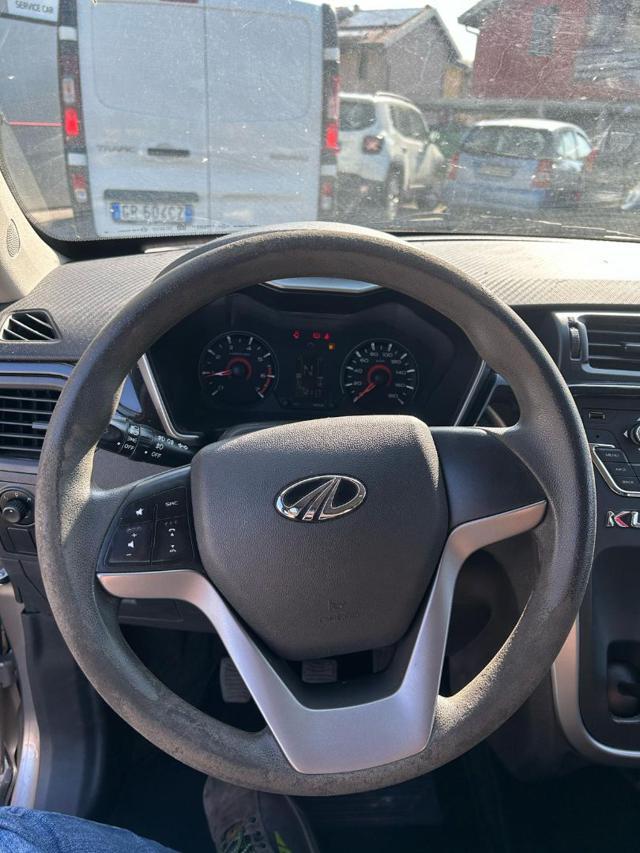 MAHINDRA KUV100 1.2 VVT K8