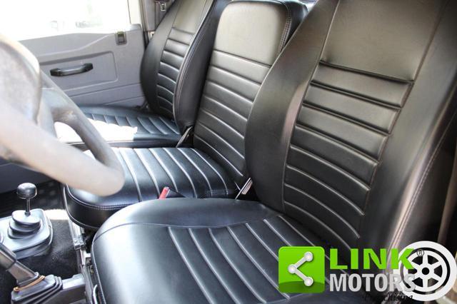 LAND ROVER Defender 90 2.5 Td5