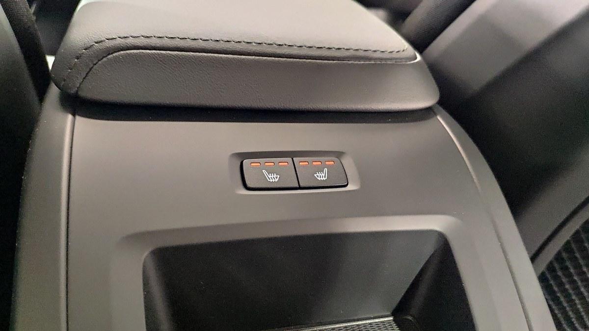 VOLVO V60 B4 Mild Hybrid Automatico Core