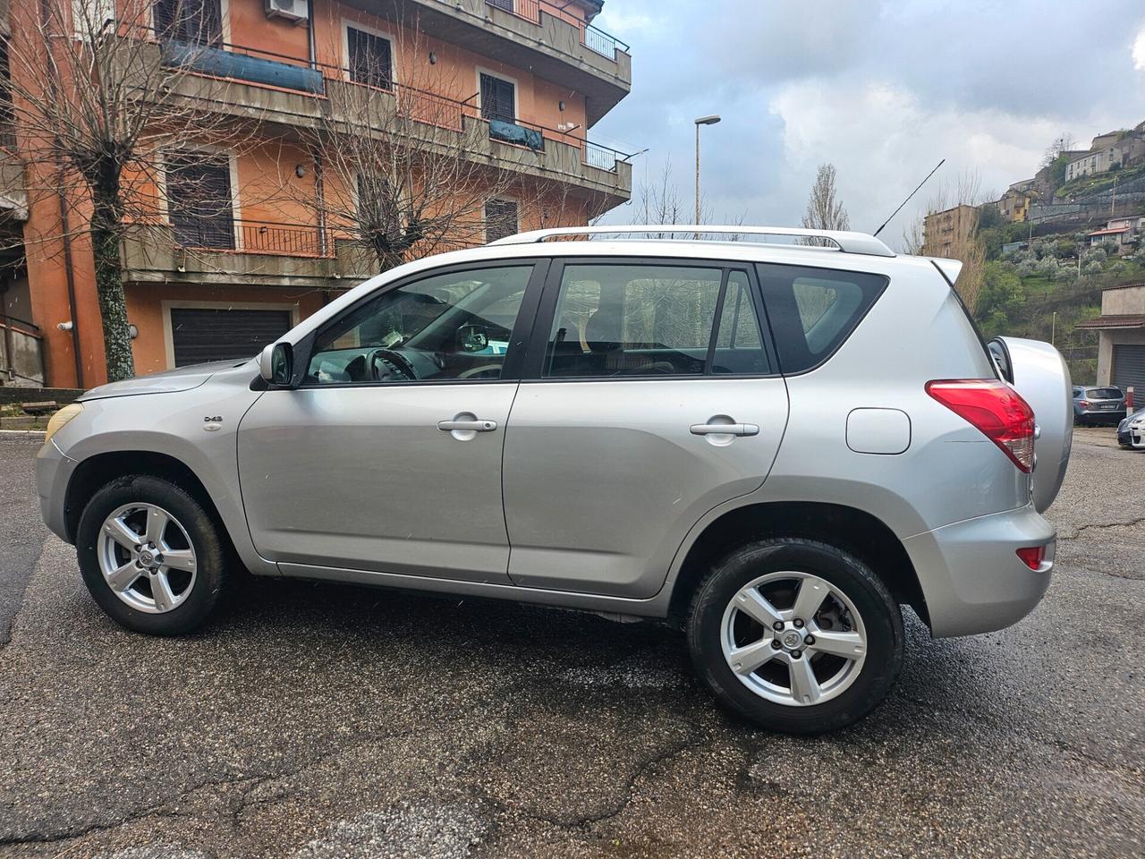 Toyota RAV 4 RAV4 2.2 D-4D 136 CV 2008