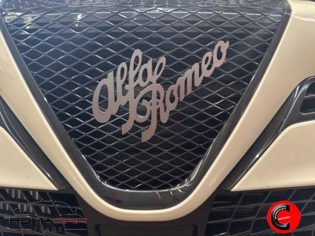 ALFA ROMEO Junior 1.2 145 CV Hybrid eDCT6 MY'25 GARANZIA CASA MADRE!