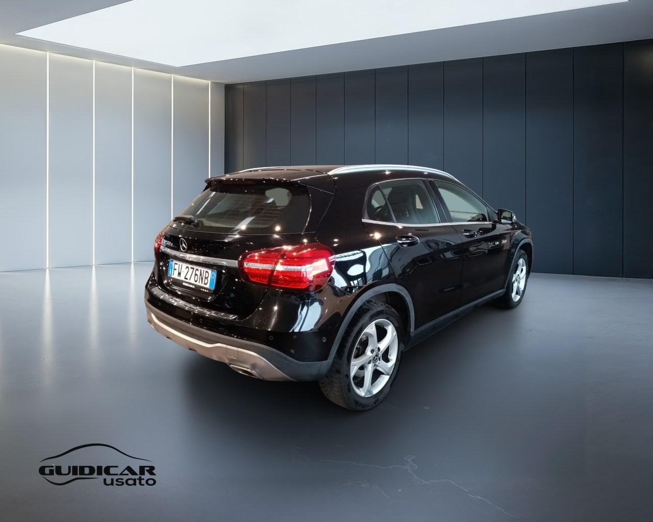Mercedes-Benz GLA-X156 2017 - GLA 200 d Sport auto
