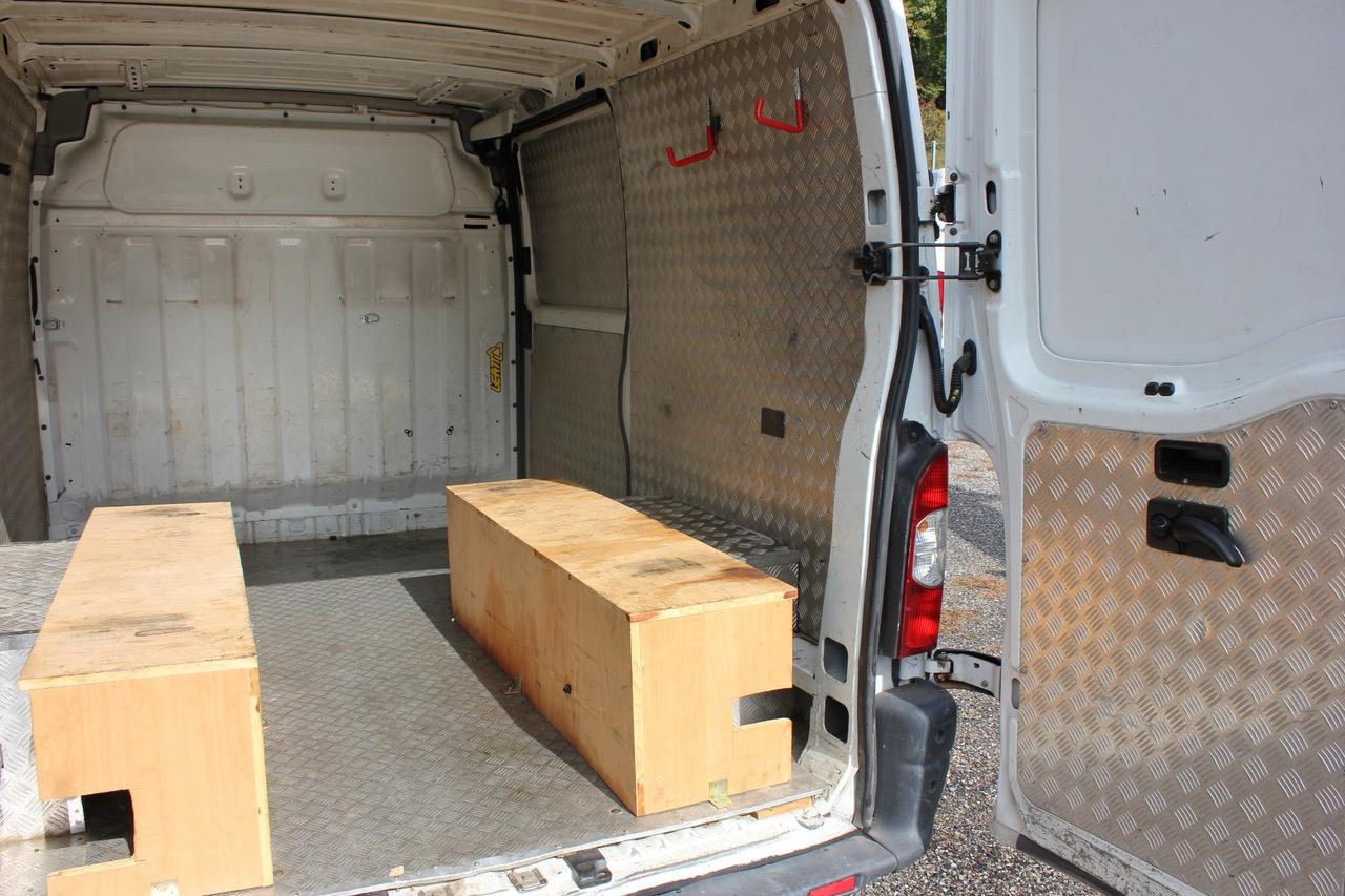 Renault Master 35 120CV 2.5 dCi PC-TN FURGONE ICE