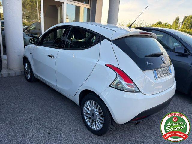 LANCIA Ypsilon 0.9 TwinAir 85 CV 5 porte S&S Silver