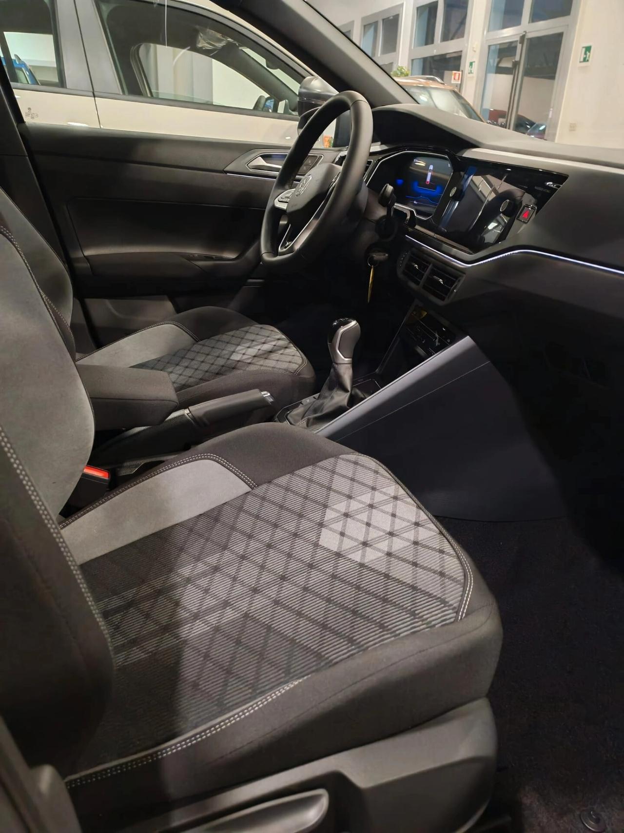 Volkswagen Polo 1.0 TSI R-Line