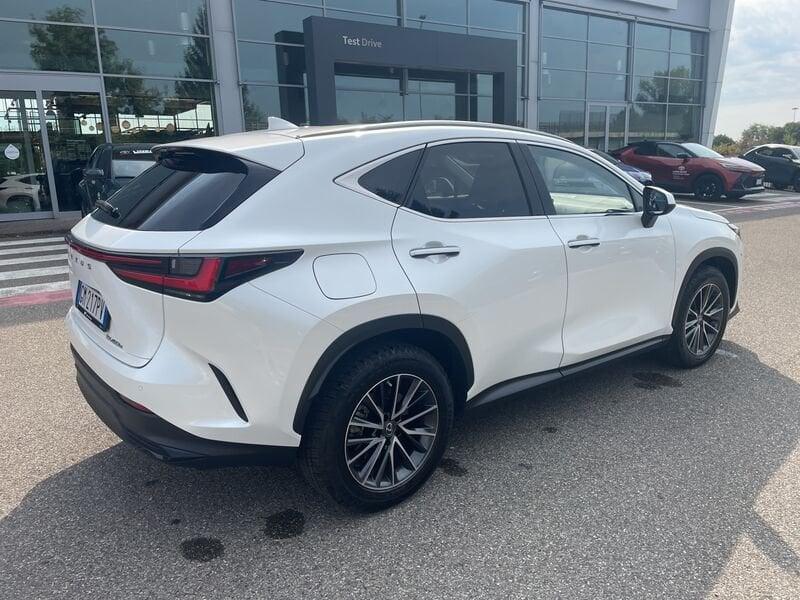 Lexus NX NX 450 Plug-in 4WD Premium