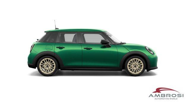 MINI Cooper 5 porte Favoured