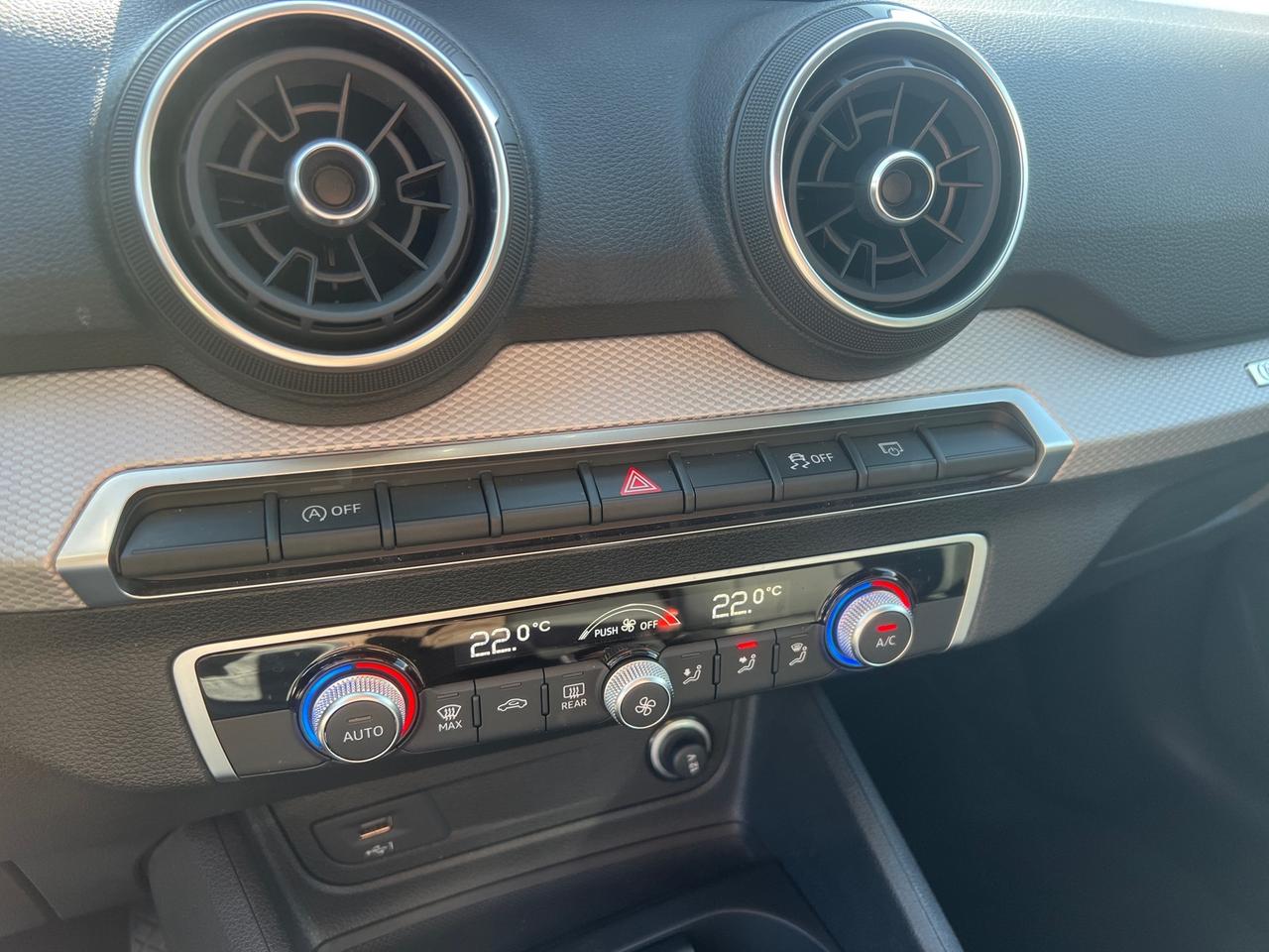 Audi Q2 35TDI S-tronic S-line-2023"GARANZIA 2028"