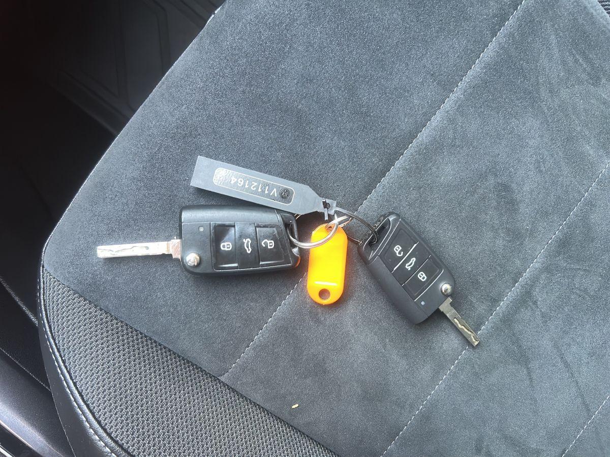 VOLKSWAGEN - T-Roc - 2.0 TDI 116CV SCR R-Line