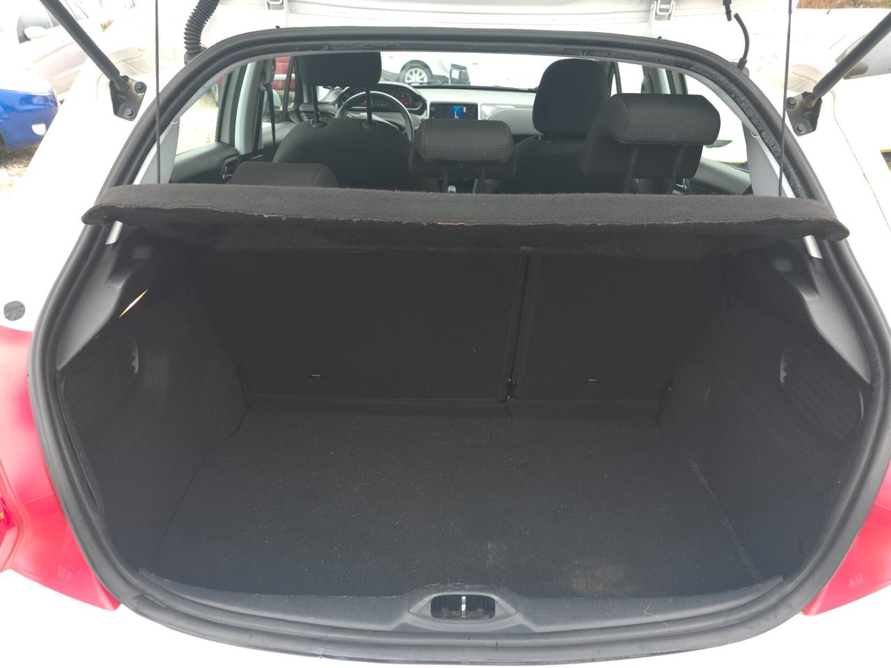 Peugeot 208 1.2 VTi 82 CV 5 porte Allure