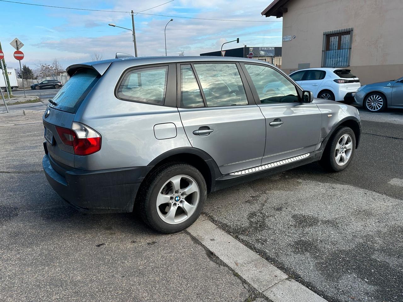 Bmw X3 2.0d cat Futura