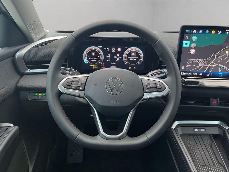 Volkswagen T-Roc 1.5 eTSI Life DSG NAVI LED CAMERA 2026