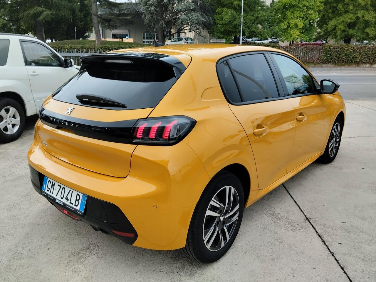 Peugeot 208 PureTech 100 Stop&Start 5 porte Allure