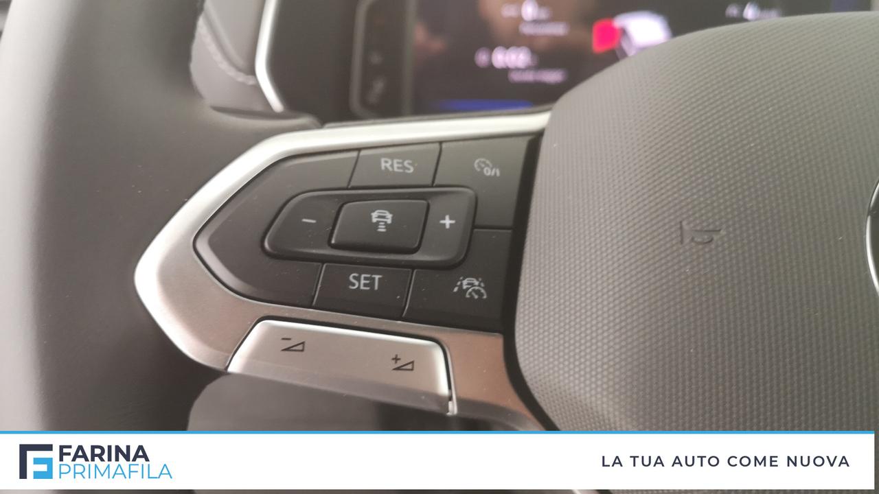 VOLKSWAGEN T-Cross 2024 - T-Cross 1.0 tsi R-Line Plus 115cv