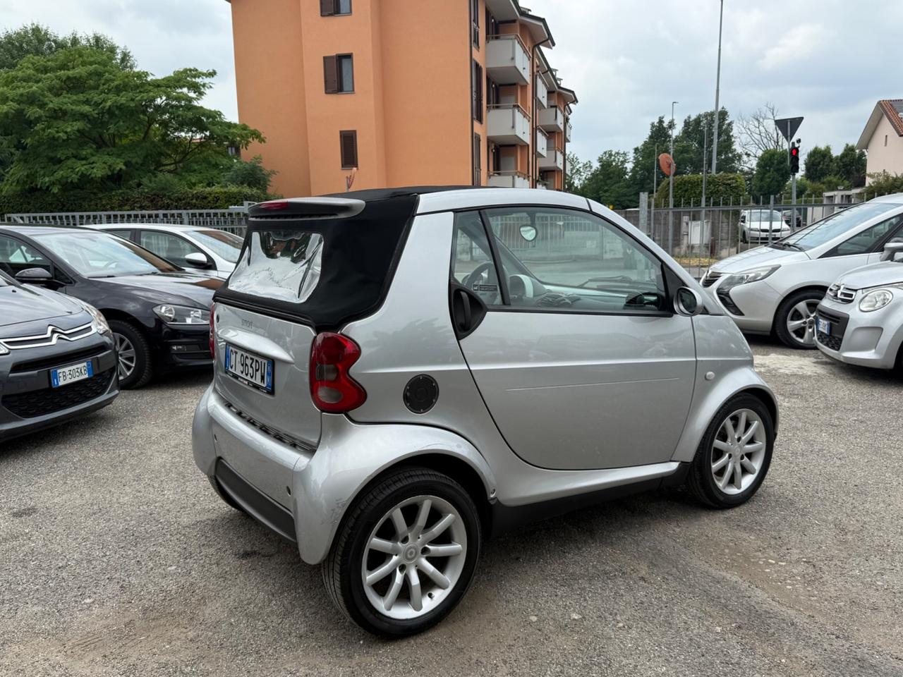 Smart ForTwo 700 coupé pulse (45 kW) -DISTRIBUZIONE NUOVA-