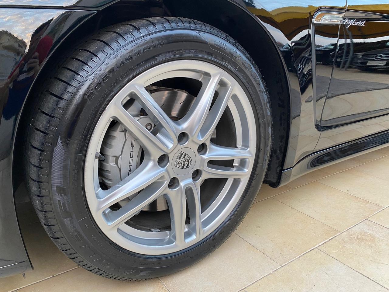 Porsche Panamera 3.0 S Hybrid