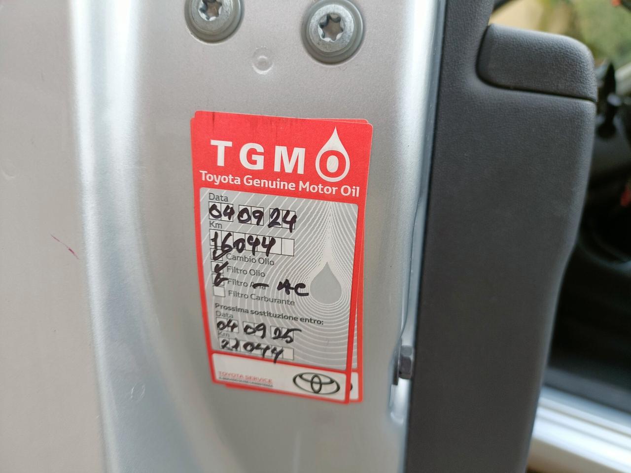 Toyota Aygo Connect 1.0 VVT-i 72 CV 5 porte x-play MMT