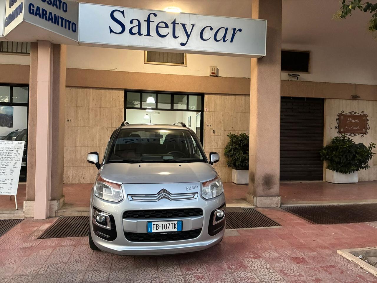 Citroen C3Picasso 1.6HDi100cv perfetta garantita-15