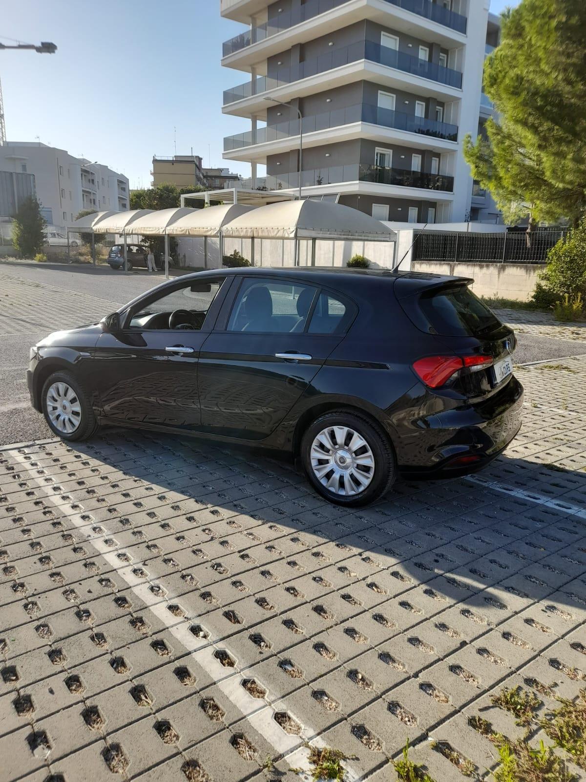 Fiat Tipo 1.6 Mjt S&S 5 porte Lounge