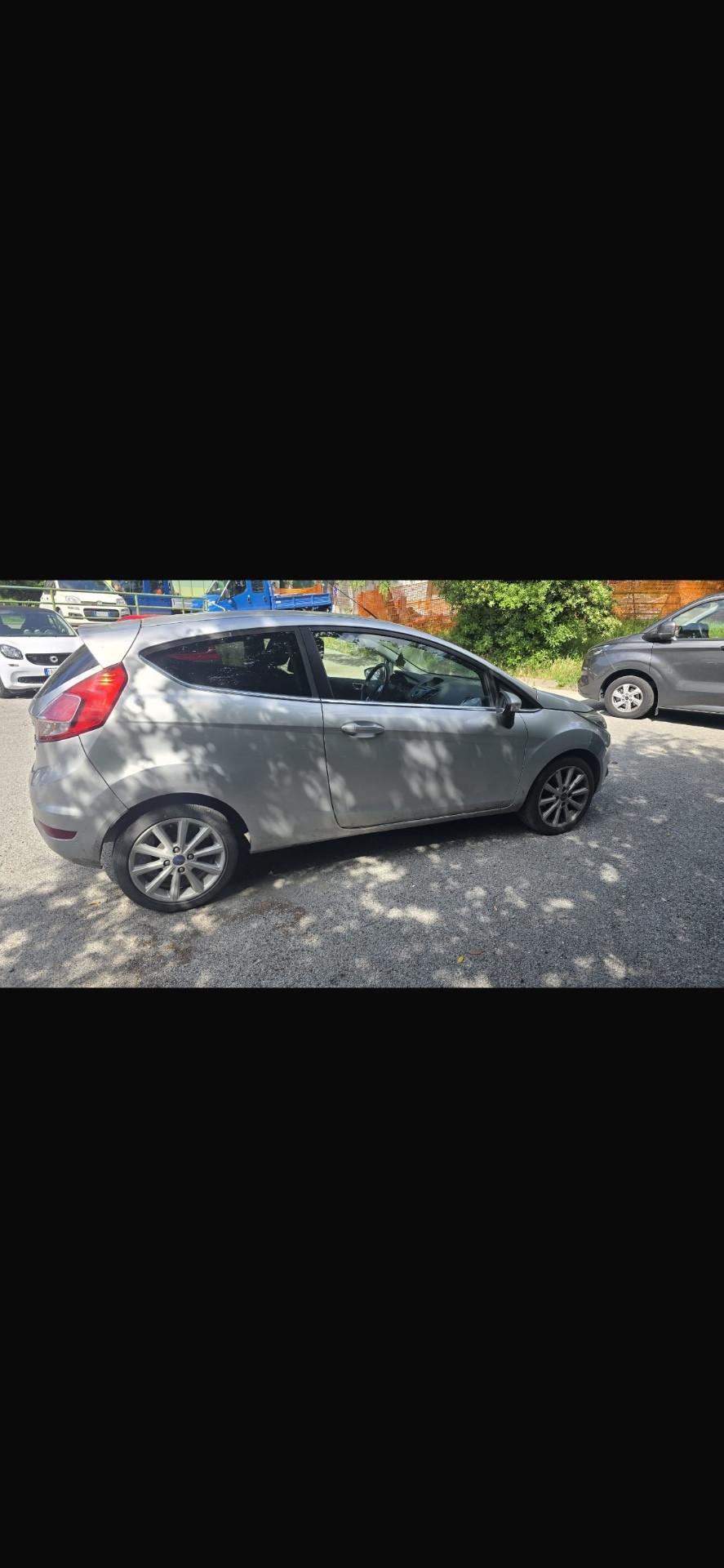 Ford Fiesta 1.6 TDCi 95CV 3 porte Titanium