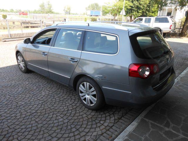 VOLKSWAGEN Passat 2.0 16V TDI 4mot. Var. Highline Export