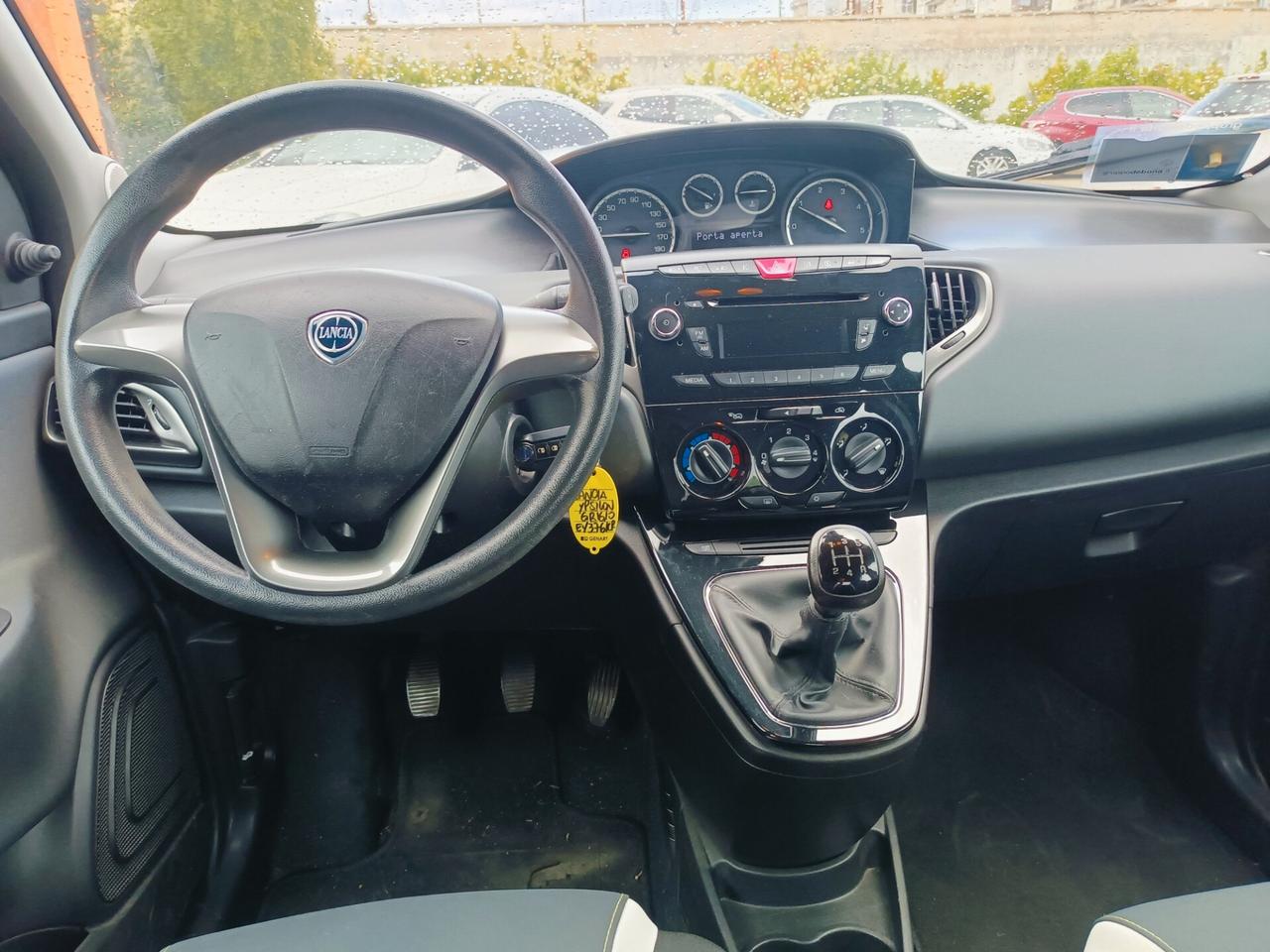 Lancia Ypsilon 1.3 MJT 16V 95 CV IN GARANZIA