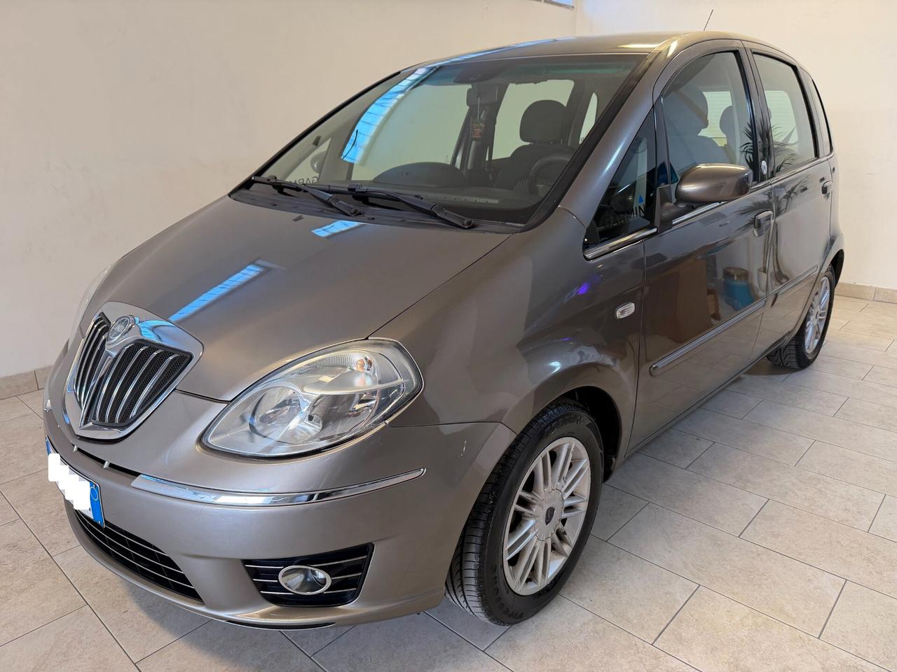 Lancia MUSA 1.4 8V GPL Ecochic Platino Full DISTRIBUZ TAGLIANDATA NEOPATENTATI