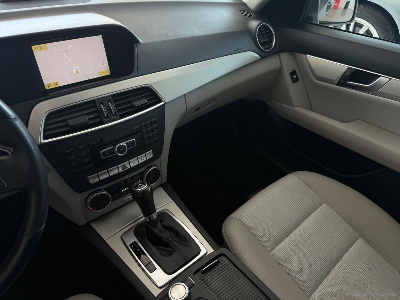 MERCEDES-BENZ C 220 CDI S.W. BlueEFFICIENCY Executive
