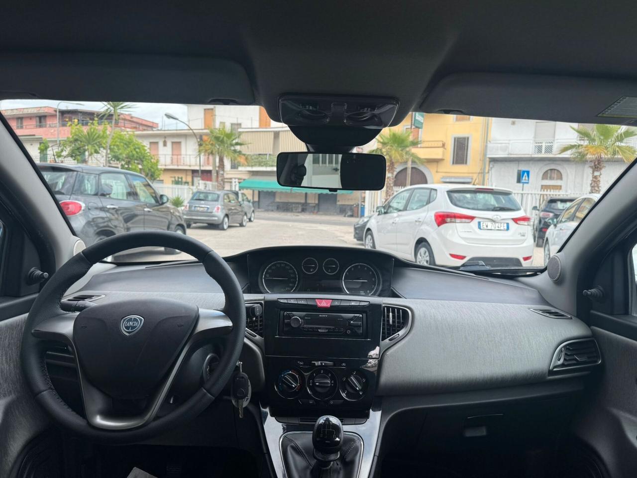 Lancia Ypsilon 1.2 GPL 69 CV 5 porte S&S Silver