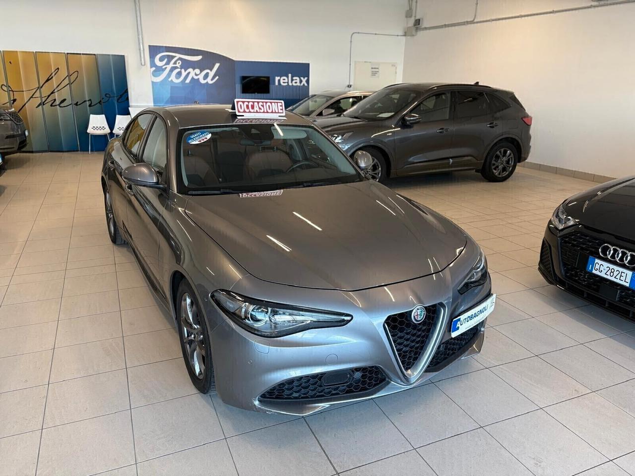 Alfa Romeo Giulia SUPER 2.2 Turbodiesel 180 CV 6mt UNICO PR.
