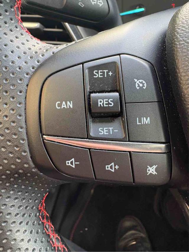 FORD Puma 1.0 EcoBoost Hybrid 125 CV S&S ST-Line Design