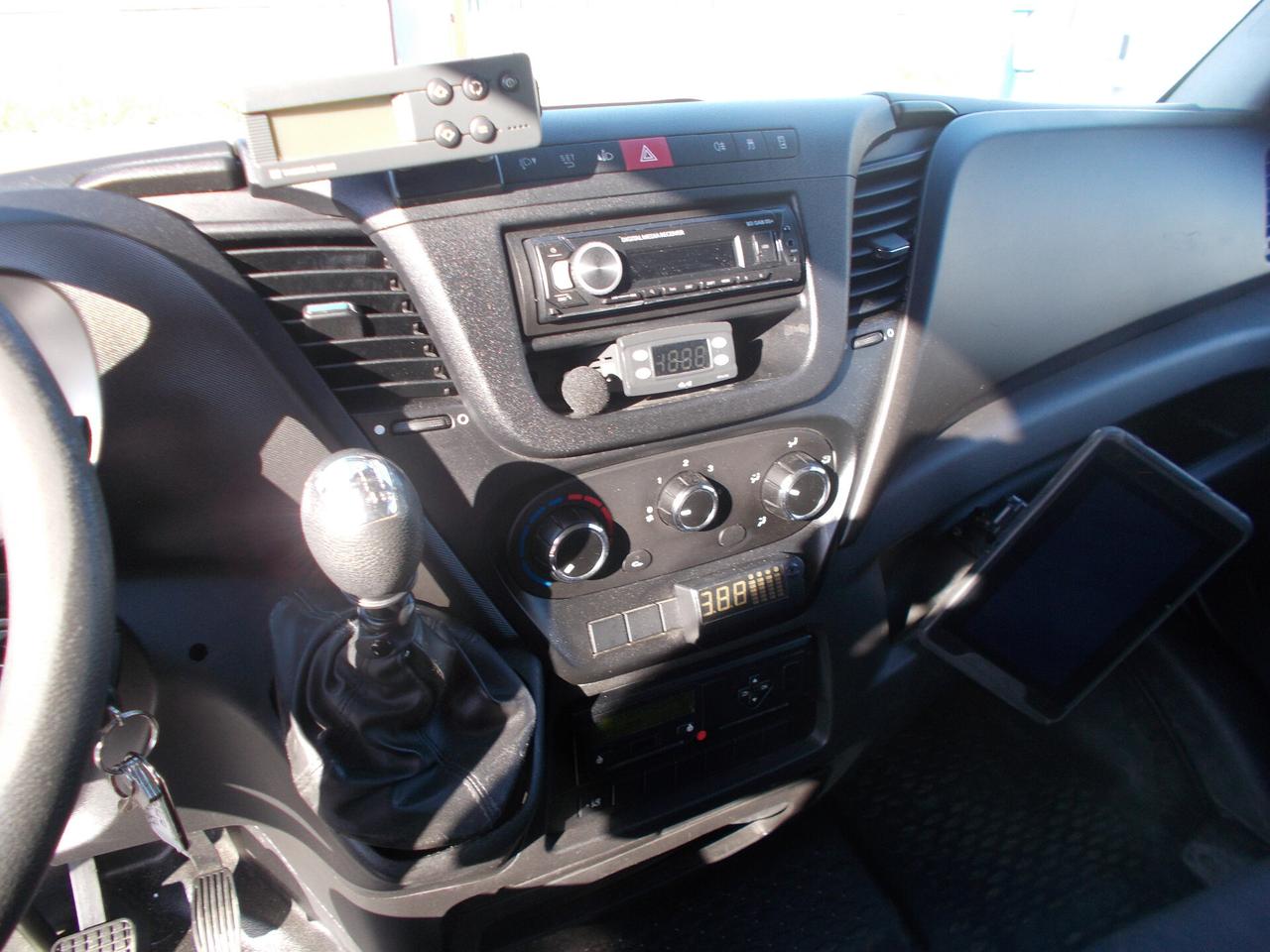 Iveco daily 60c15 2017 con cella frigo atp 01/26