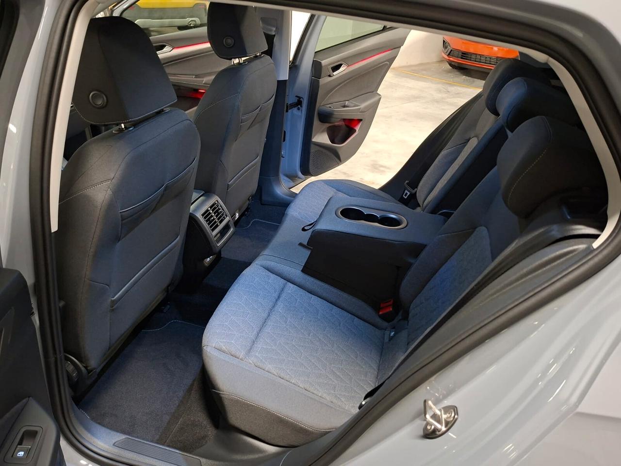 Volkswagen Golf 1500 TSI ACT 150CV Edition Plus Km.0