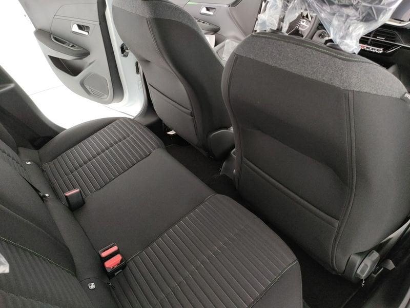 Peugeot 208 Hybrid 100 e-DCS6 Style