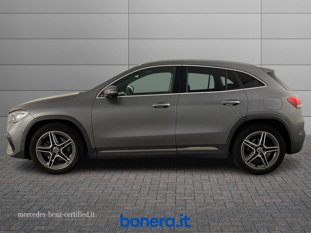 Mercedes GLA 200 200 D Premium 4Matic 8G-DCT