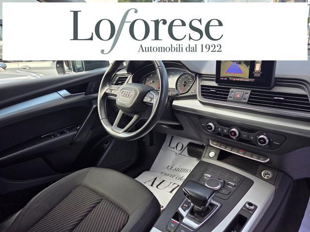 AUDI Q5 40 TDI quattro S tronic Business Design