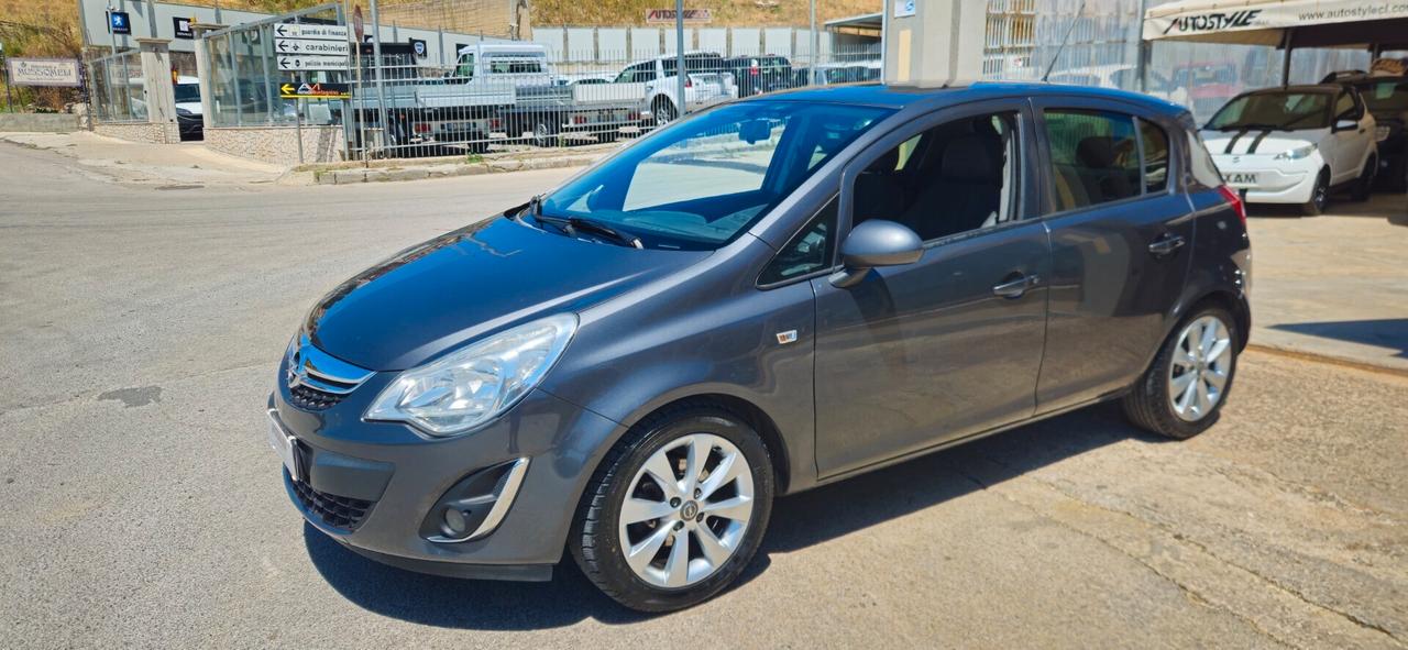 Opel Corsa 1.2 85CV 5 porte GPL-TECH