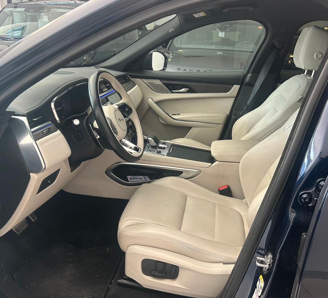 Jaguar F-Pace 2.0 D 163 CV AWD aut. SE