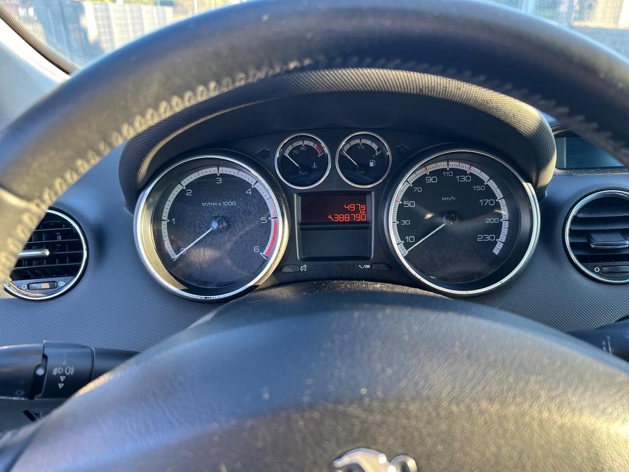Peugeot 308 1.6 8V e-HDi 112CV Stop&Start 5p. Access