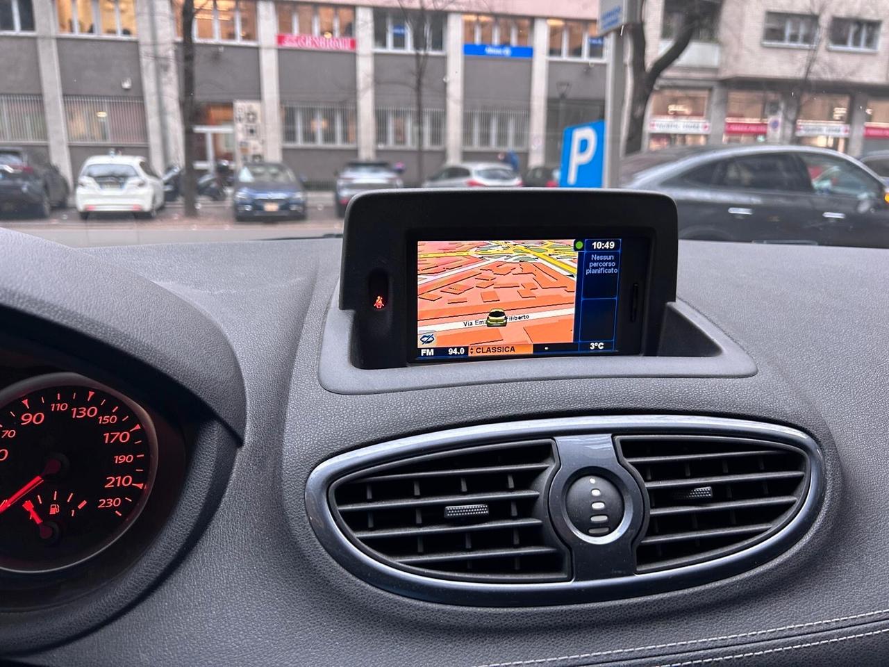 Renault Clio 1.2 16V 5 porte Luxe