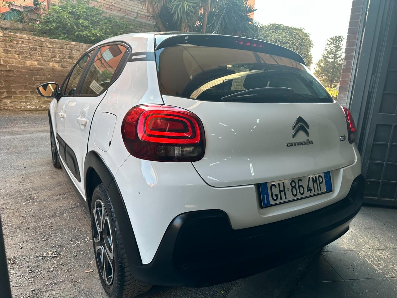 Citroen C3 PureTech 83 S&S Shine