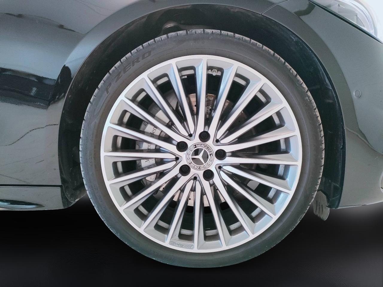 Mercedes-Benz Classe C-W206 Berlina 2021 - C 220 d mhev AMG Line Advanced Plus 4matic 200cv auto