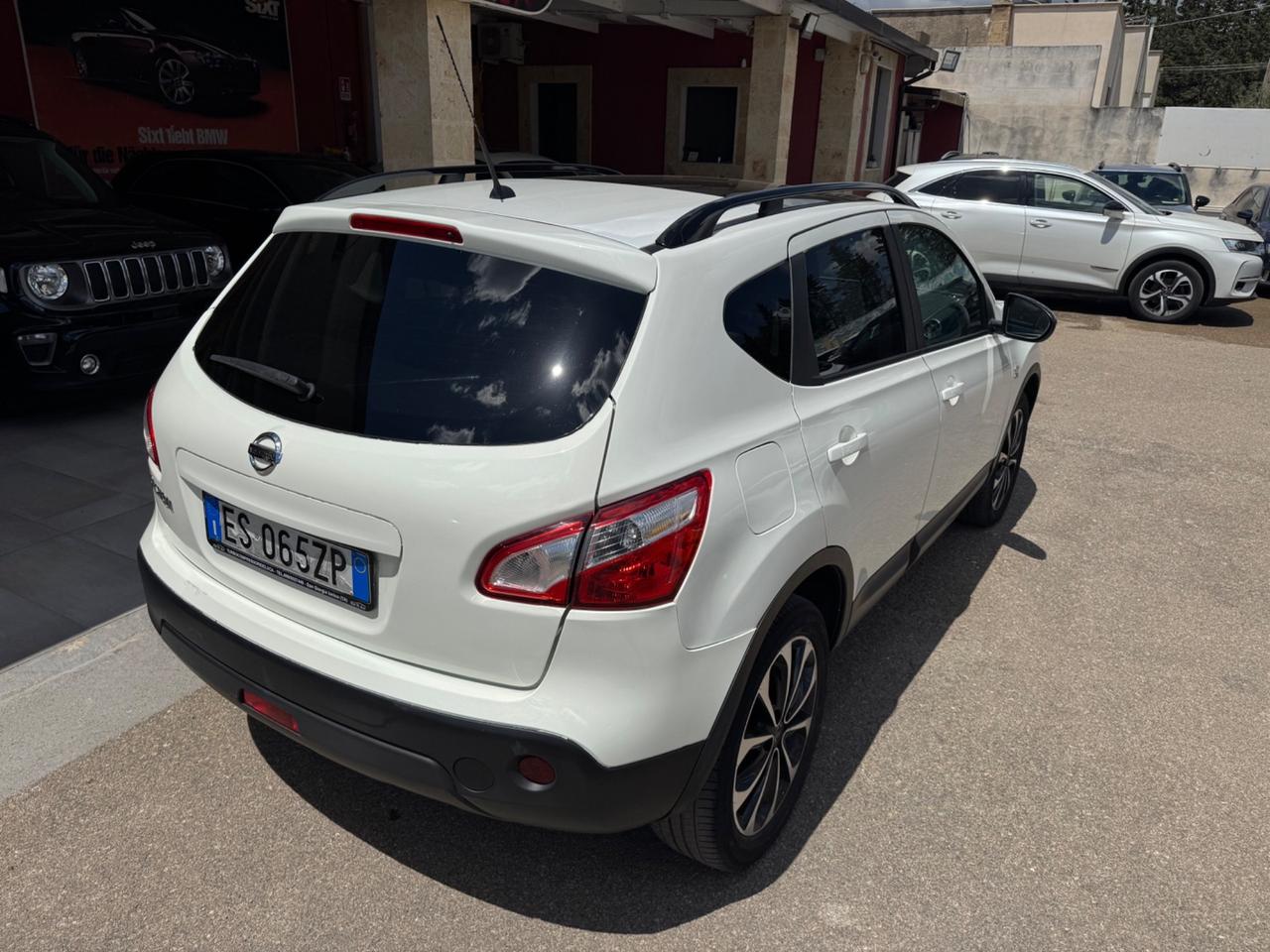 Nissan Qashqai 1.6 dCi N-tec 360 Navi Pelle Tetto Catena nuova